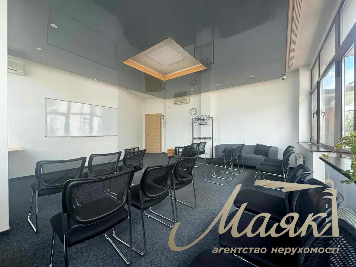 Аренда офиса 240м2 на пр.Берестейский 31, КПИ