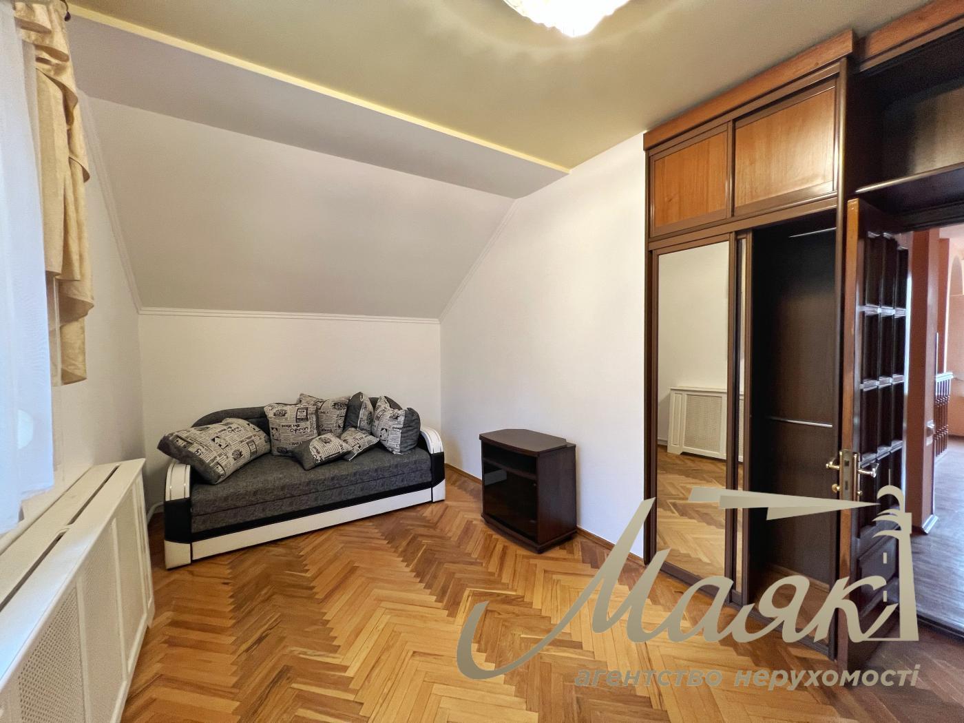 Оренда 3-х поверхового будинку 348м2, Софіївська Борщагівка