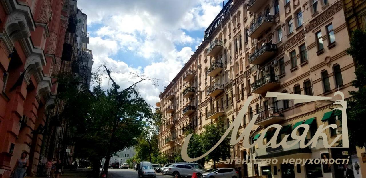 Продаж дворівневої п'ятикімнатної квартири в історичному центрі Києва - ЛИПКИ - Хрещатик