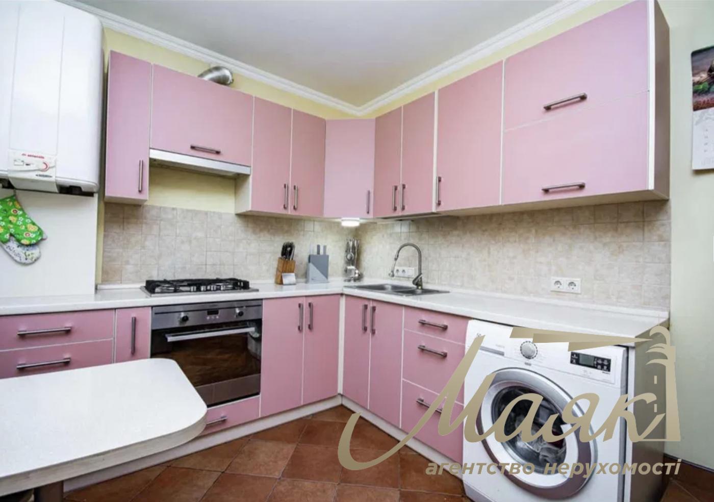 Продажа 2х-этажного дома 250м2 в с.Новоселки, Вышгородский район