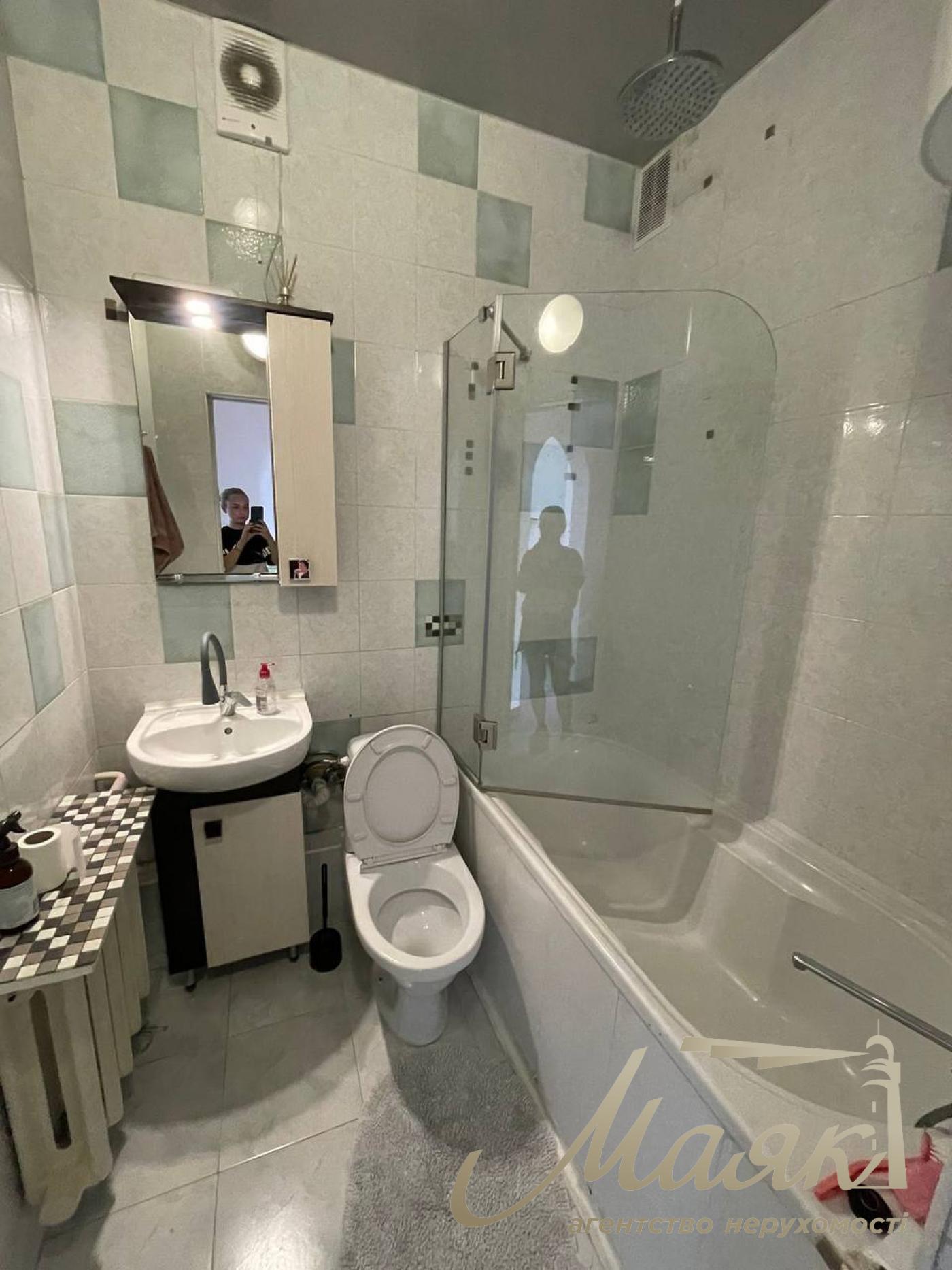 Оренда дворівневої квартири на Подолі.