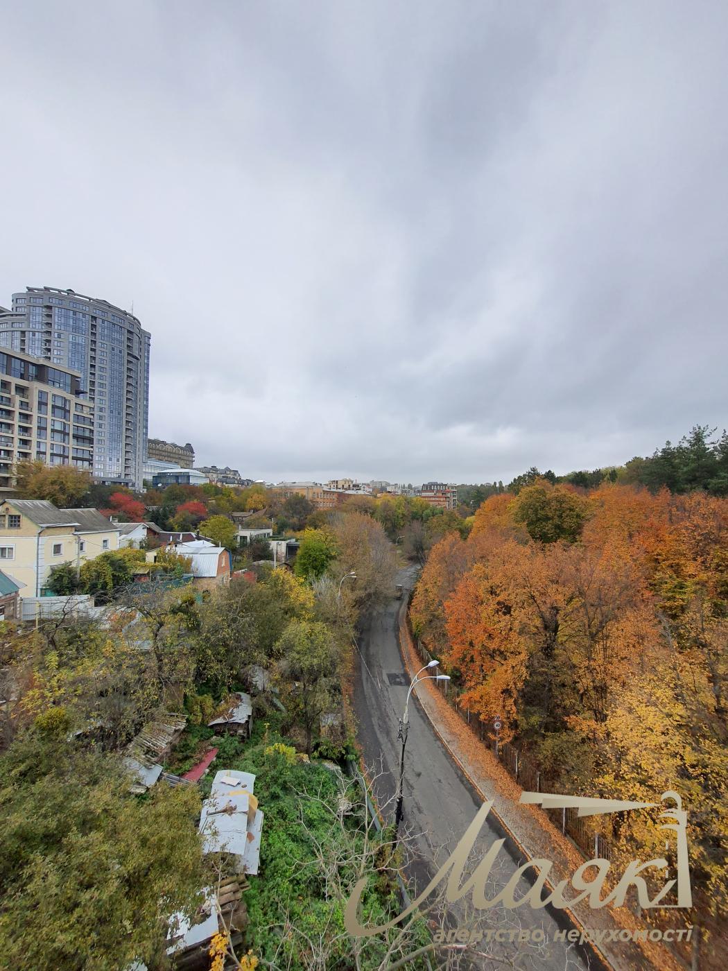 Продаж квартири 140м2 у клубному будинку Hidden, вул. Тімірязєвська, Печерський р-н