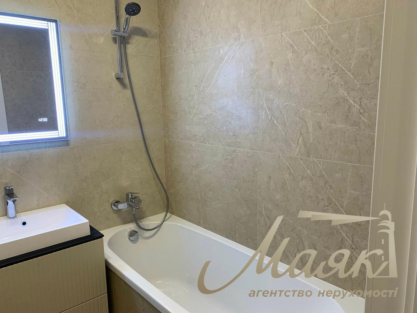 Продаж 1к квартири в ЖК Академ Квартал за переуступкою, пер. Приладовий, Академмістечко