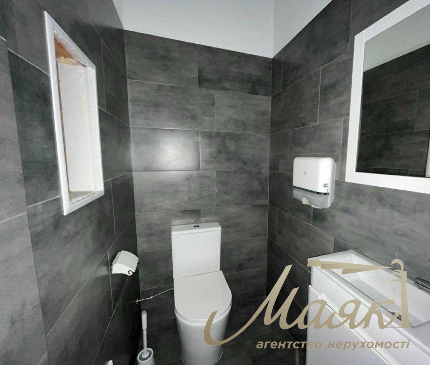 Аренда офиса 327 м.кв. Панорама на Печерске, ул. Коновальца