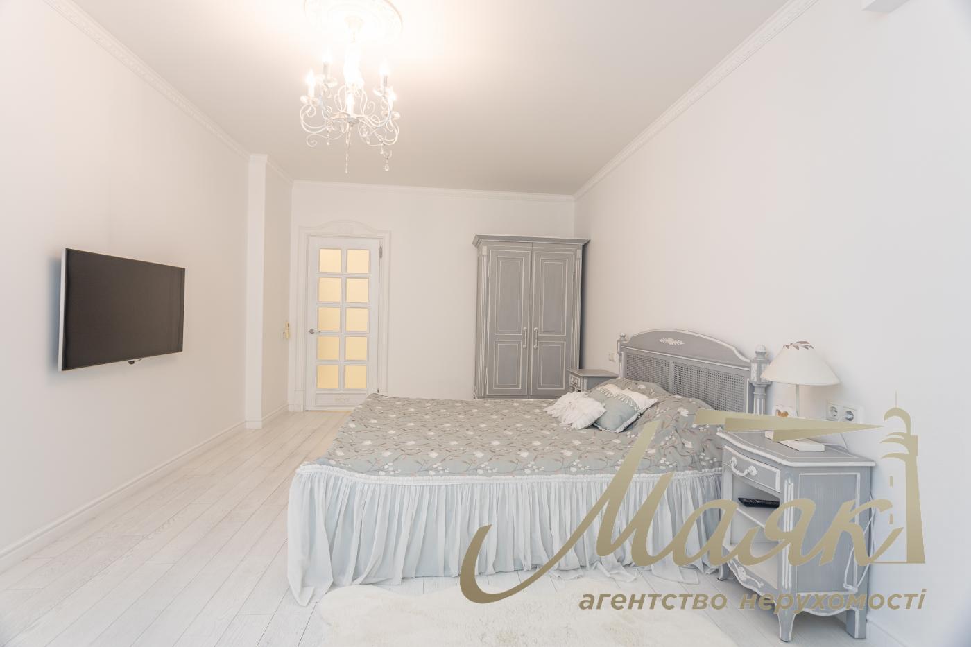 Продаж 3 кімнатної квартири в ЖК Park Avenue, пр-т Голосіївський