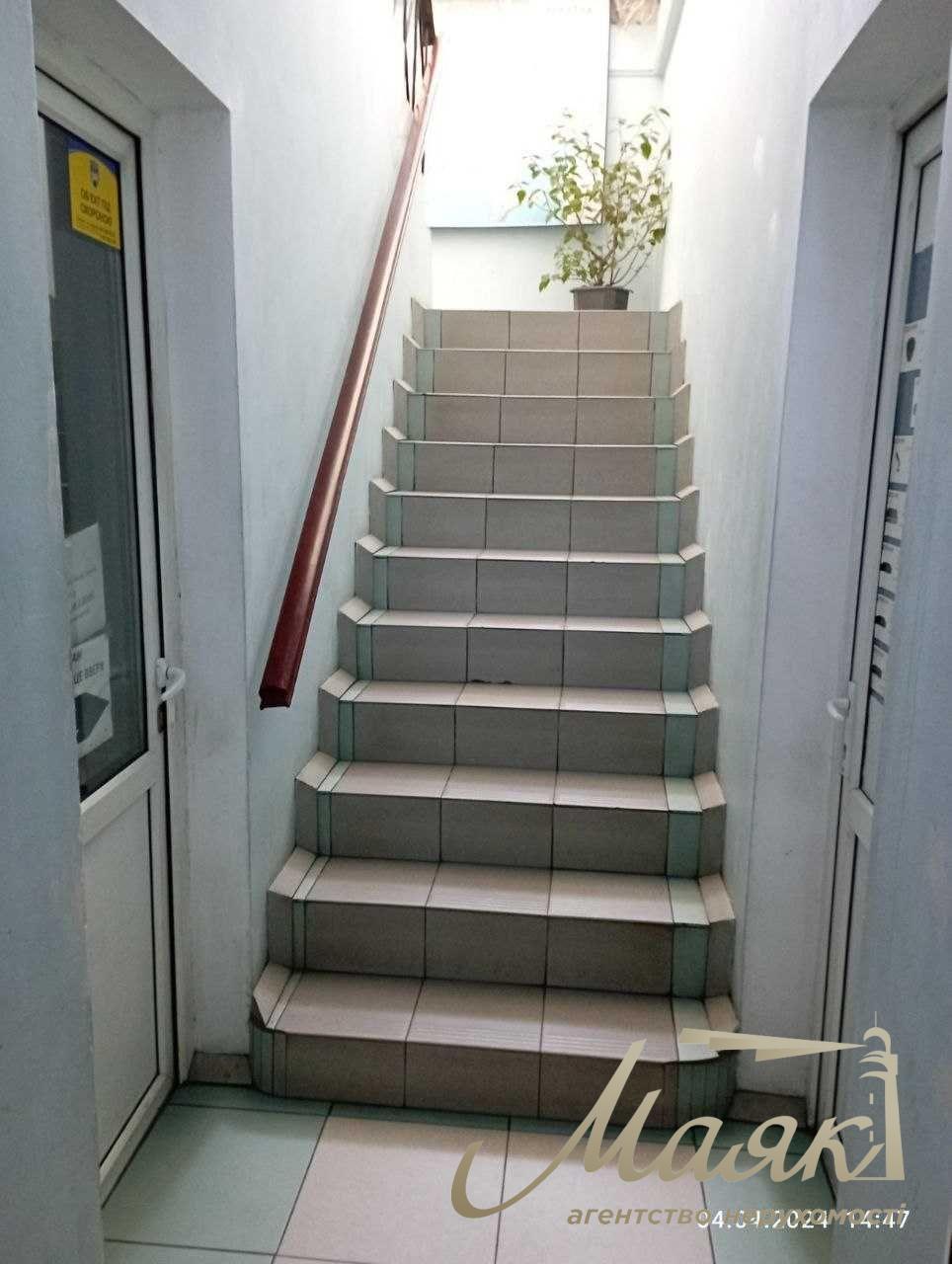 Продаж ОСЗ 573м2, Миру, 4А