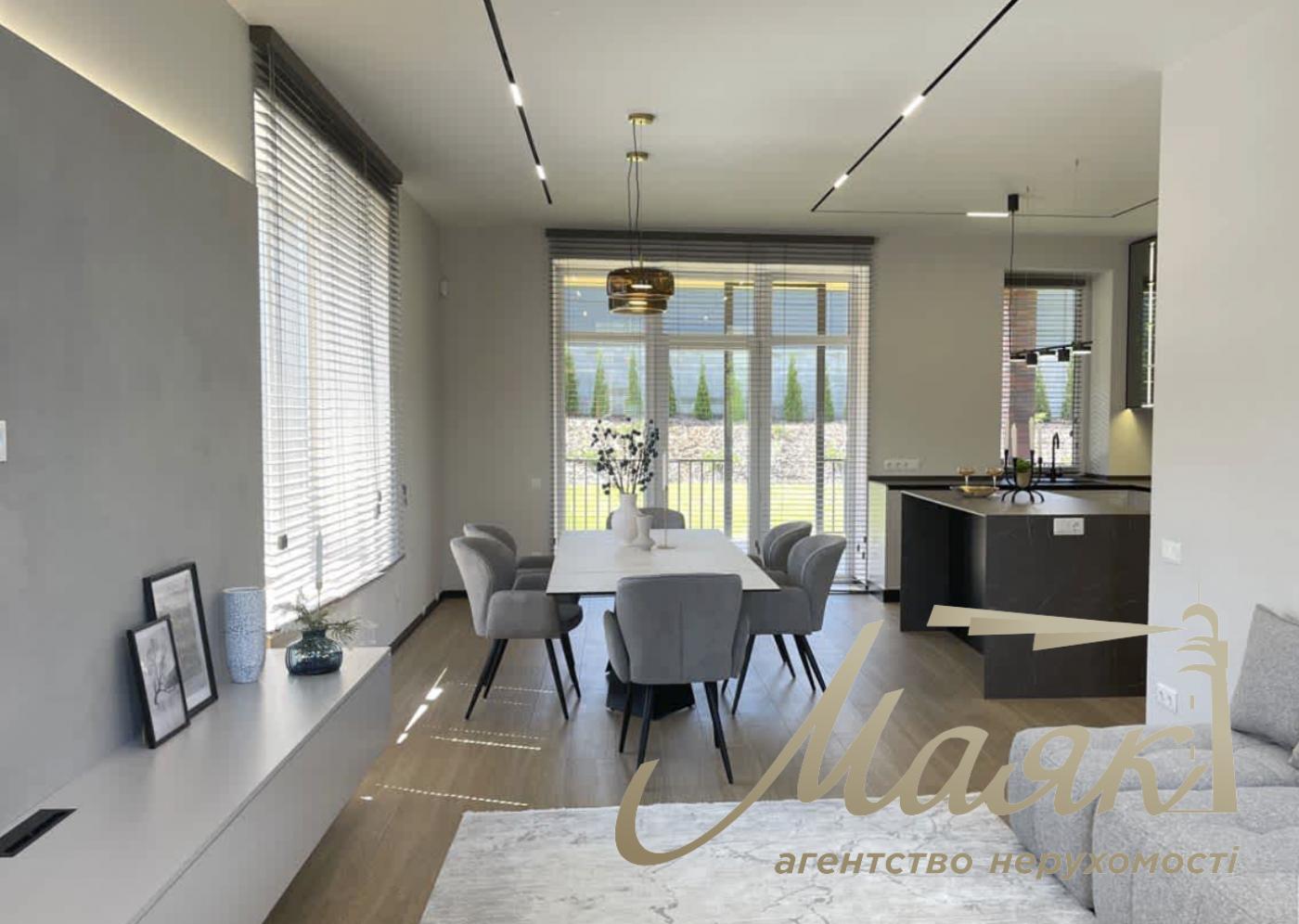 Продажа дома 305м2 в КГ "Новая ходосовка"с.  Ходосовка, Киево-Святошинский район