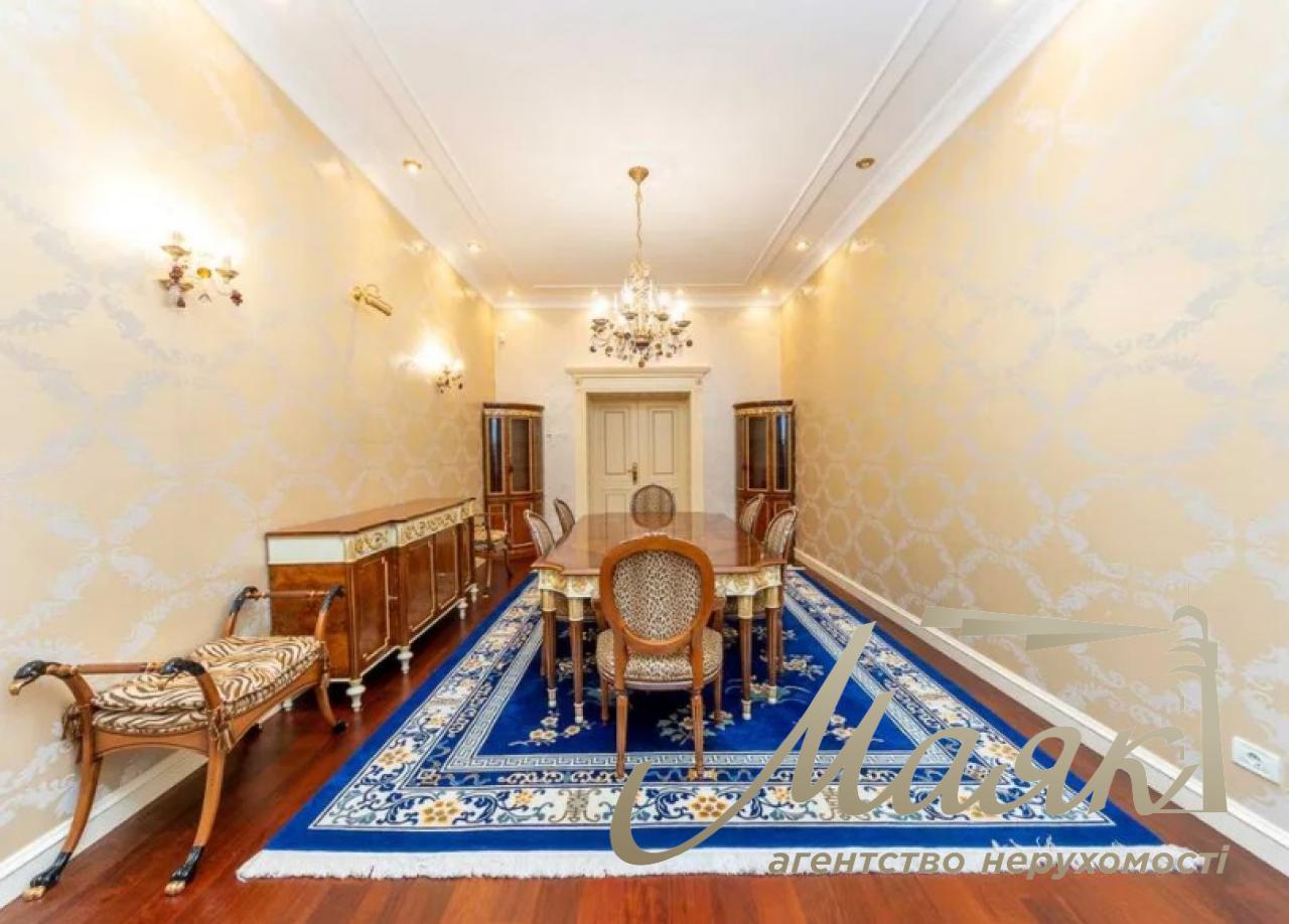 Продаж 3-х кімн. квартири, 278 м2, на вул. Городецького