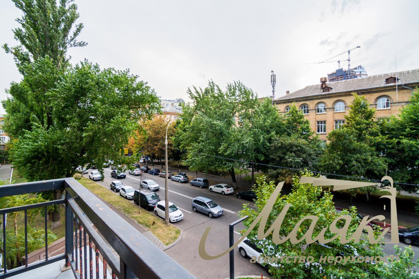 Офис 140м2, ЖК Ricmond, Кудри 26, Дружбы Народов, Лыбедская