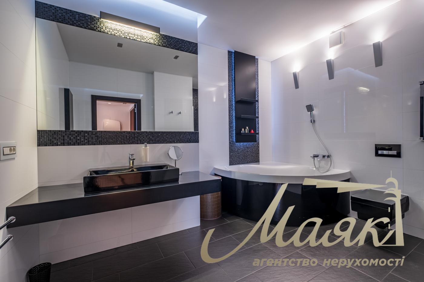 Продажа квартиры 152 м2 ЖК Riviera Riverside, Раисы Окипной 18