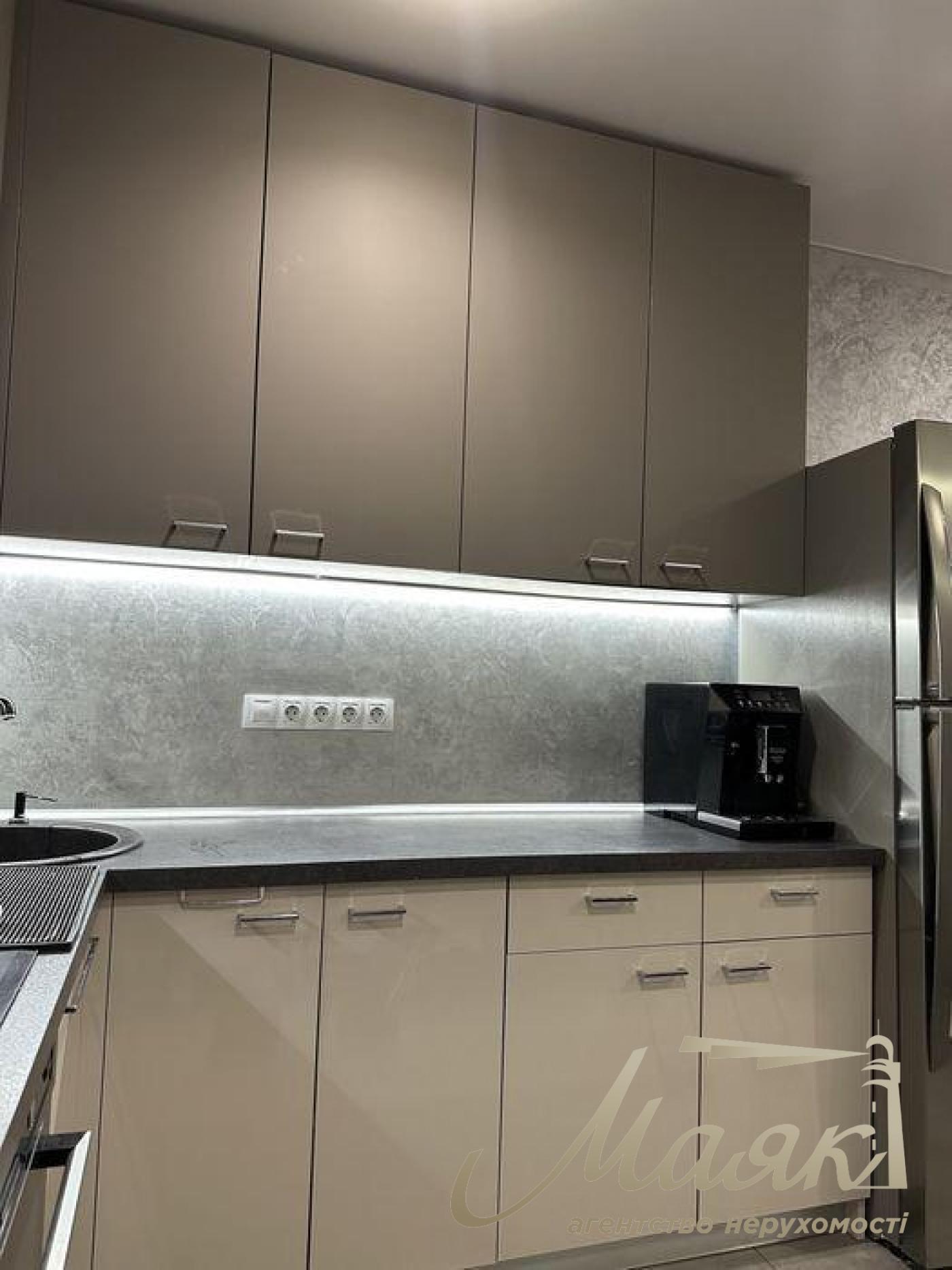 Sale of a 3-storey house 110 sq.m. Khotov village. Kievo-Syatoshinsky suburb.