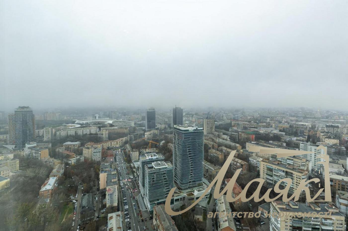 Оренда офісу БЦ Carnegie Tower, Кловський узвіз