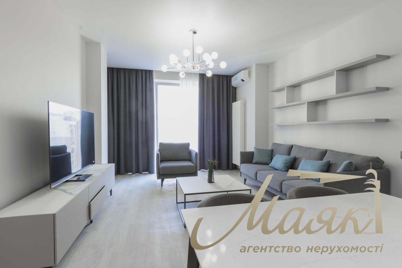 2-room apartment for rent in the Atlantic residential complex, 118 Antonovycha St., Sports Palace.