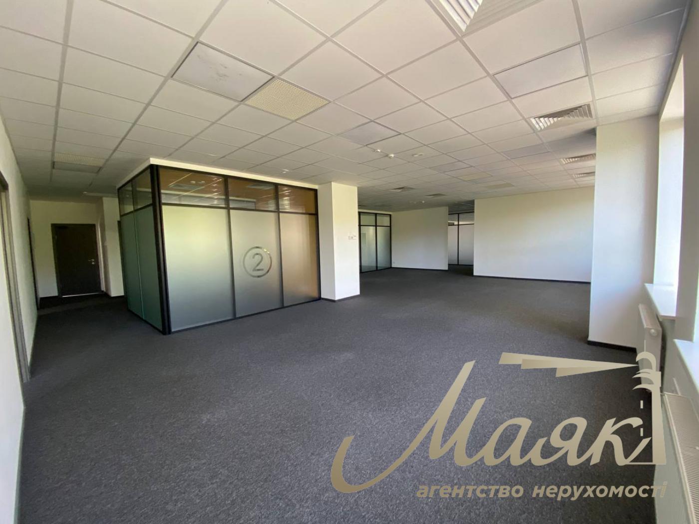 Аренда офиса 648 м2 в БЦ на Дорогожичах, возле метро
