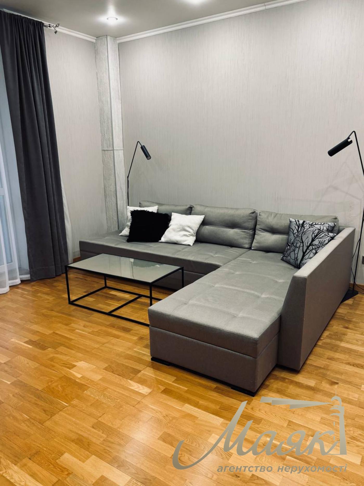 Аренда 1-комнатной квартиры 58м2 ЖК Новопечерские Липки улица Драгомирова 14