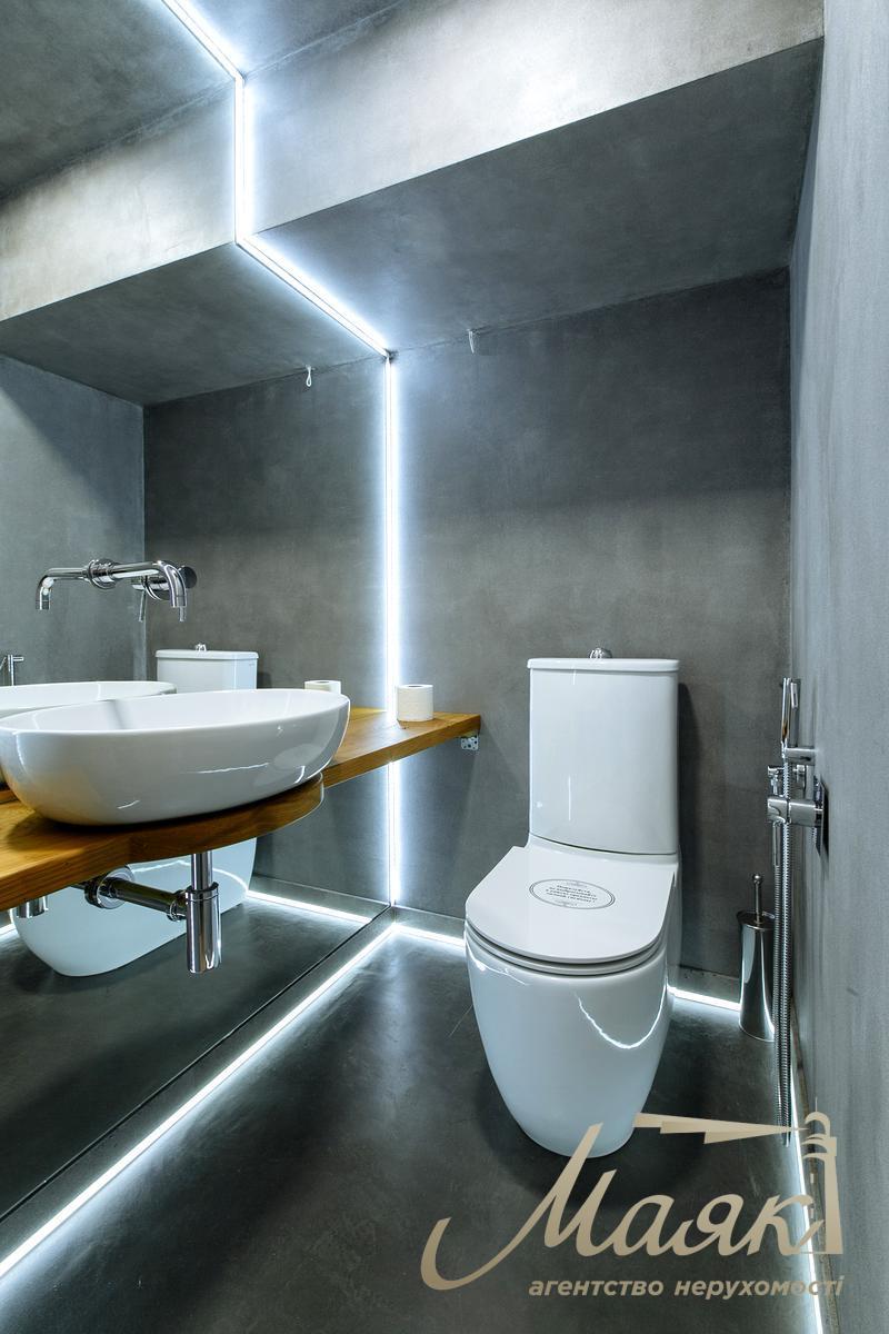 Оренда мебльованого офісу 180 кв.м вул. Шота Руставелі вул., 30-Б