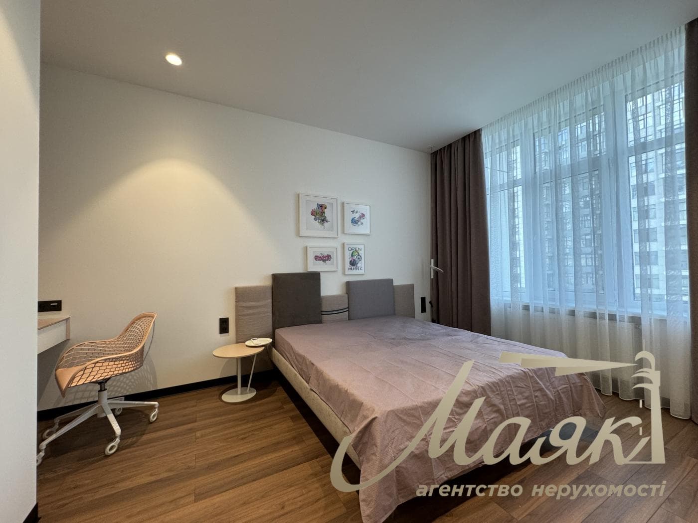 Продажа 3к квартиры 150м2 в ЖК Новопечерские липки, Драгомирова 17, Печерск, Киев
