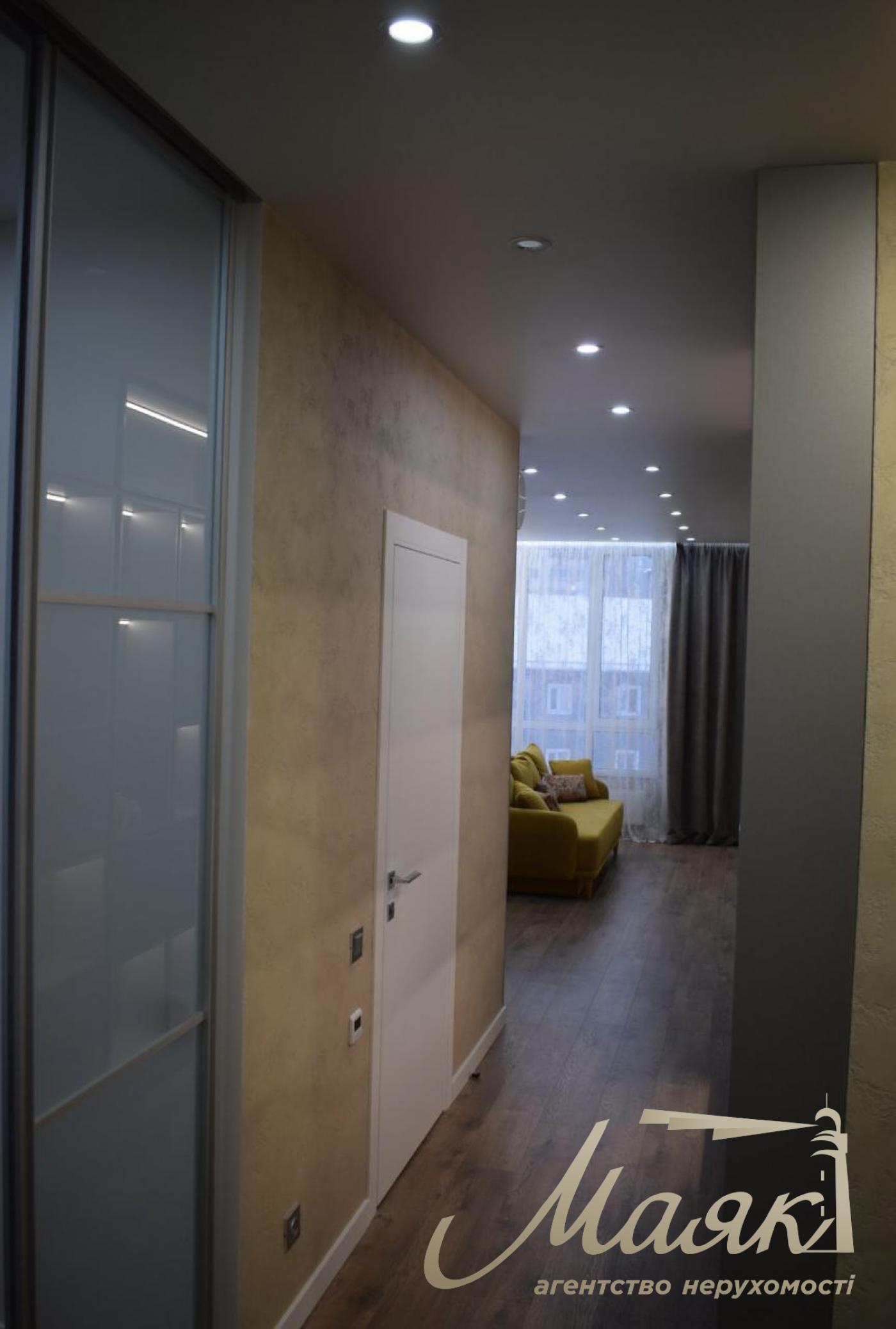 Продаж 1-к квартири 70М2 Бойчука Михайла вулиця 41 ЖК "Новопечерська Вежа"