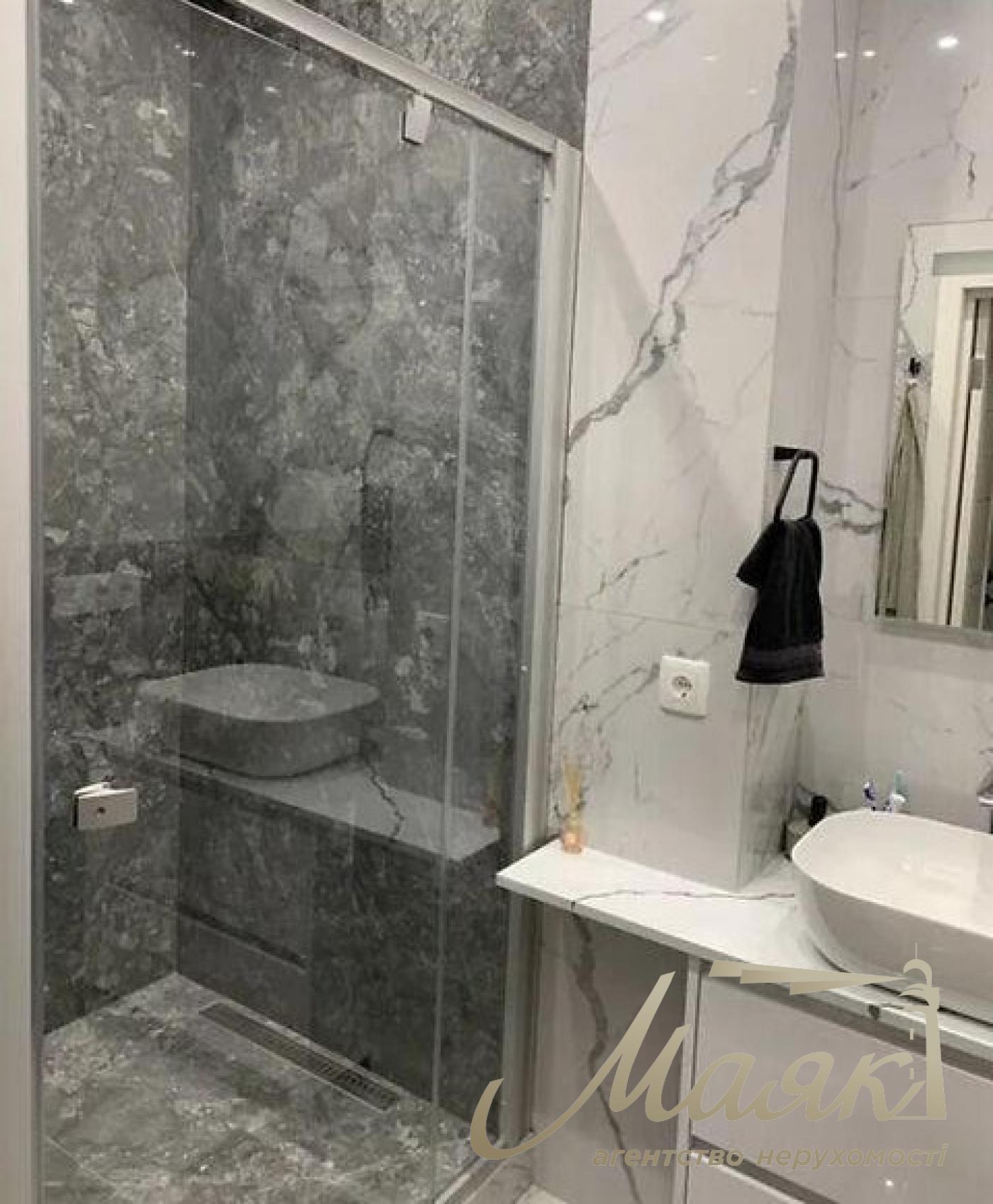 Продажа 3-к квартиры ЖК Новая Англия, метро Васильковская