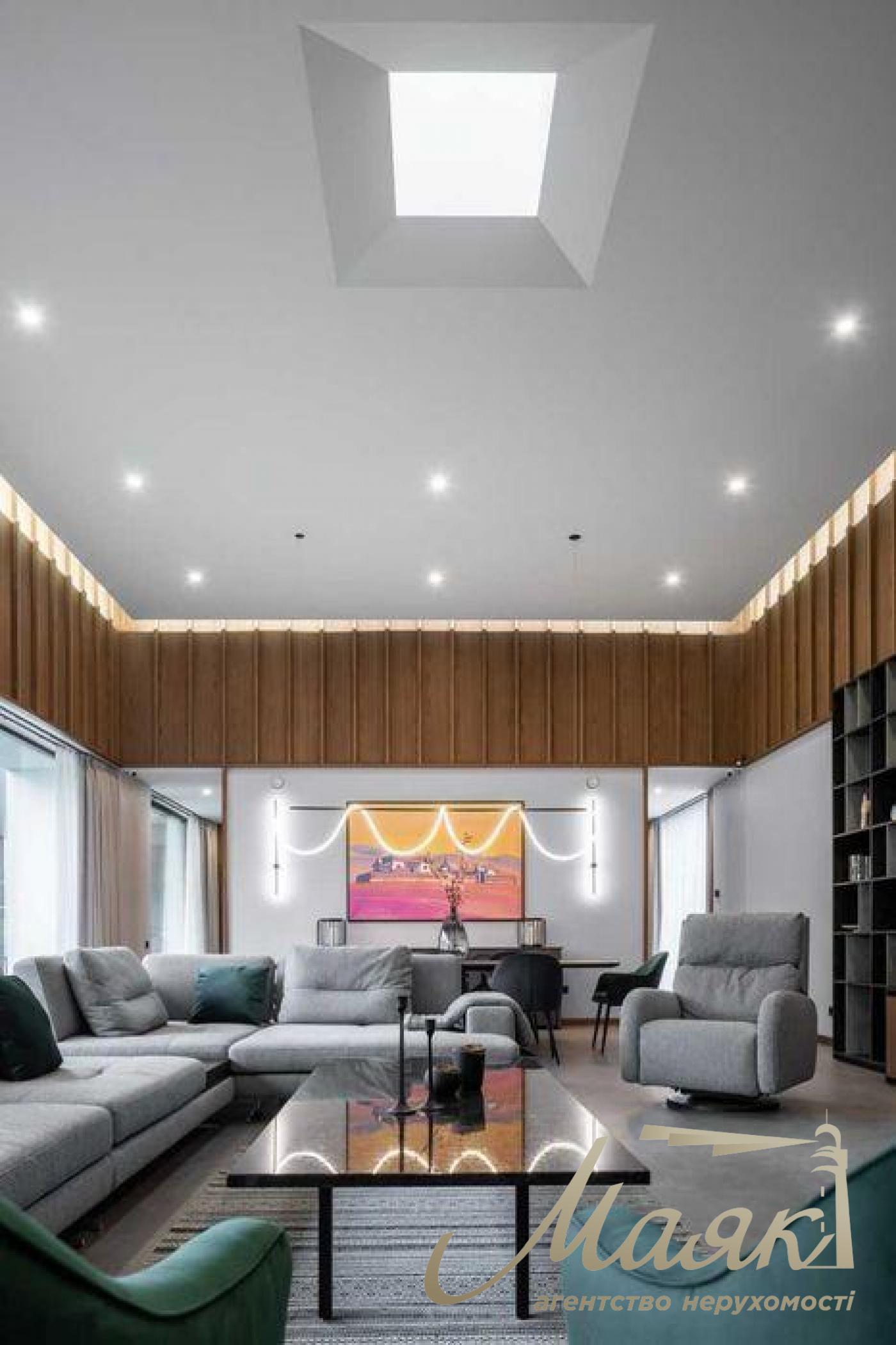 Sale of house 500m2 in the village of Lesniki