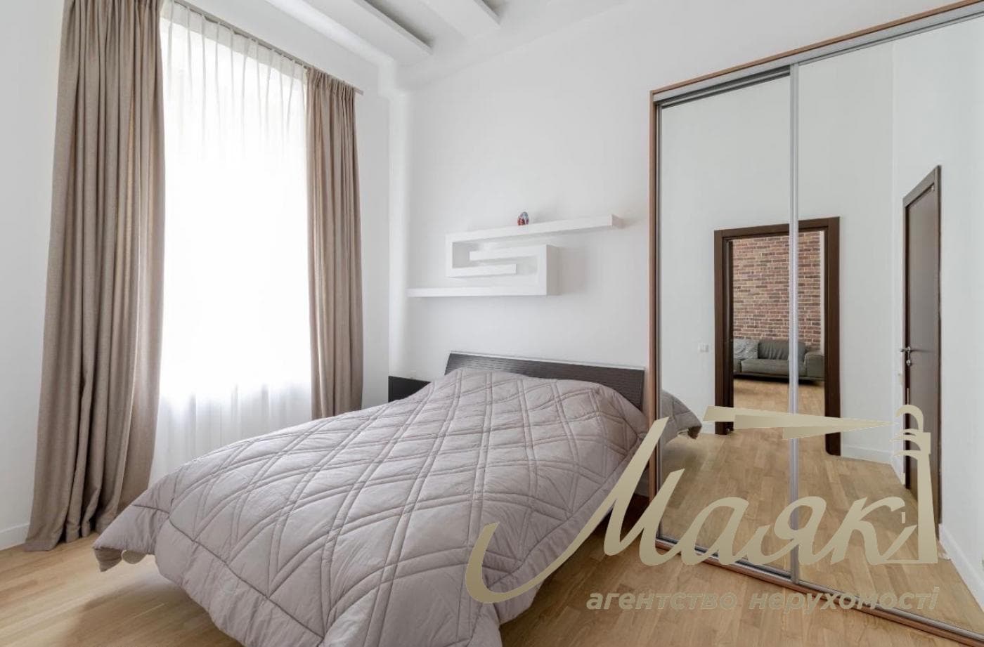 Оренда 3-кімнатної квартири площею 95 м², вулиця Антоновича, 23
