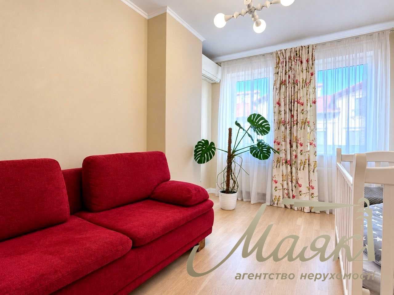 Оренда будинку площею 210 м² у КГ «Італійський квартал», Оболонський район.