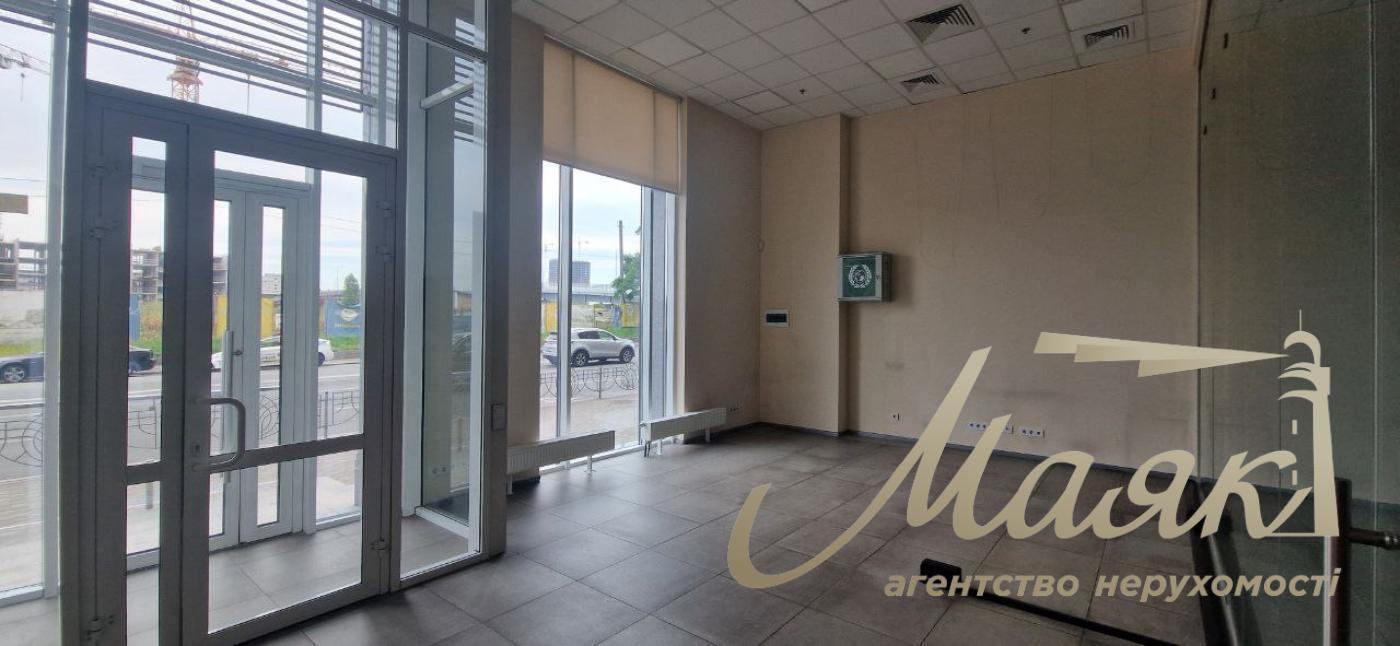 Rent 40 m² in BC "Astarta, vul. Naberezhno-Khreshchatytska, Podil. Naberezhno-Khreschatitsyka, Podil, Kyiv