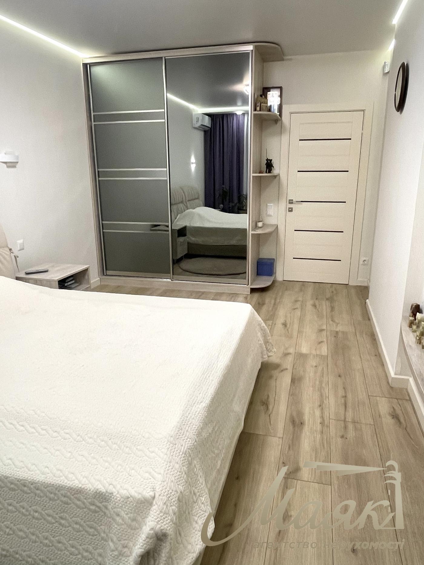 Оренда 3-кімнатної квартири ЖК Французький Квартал 2 вул. Джона Маккейна 3а