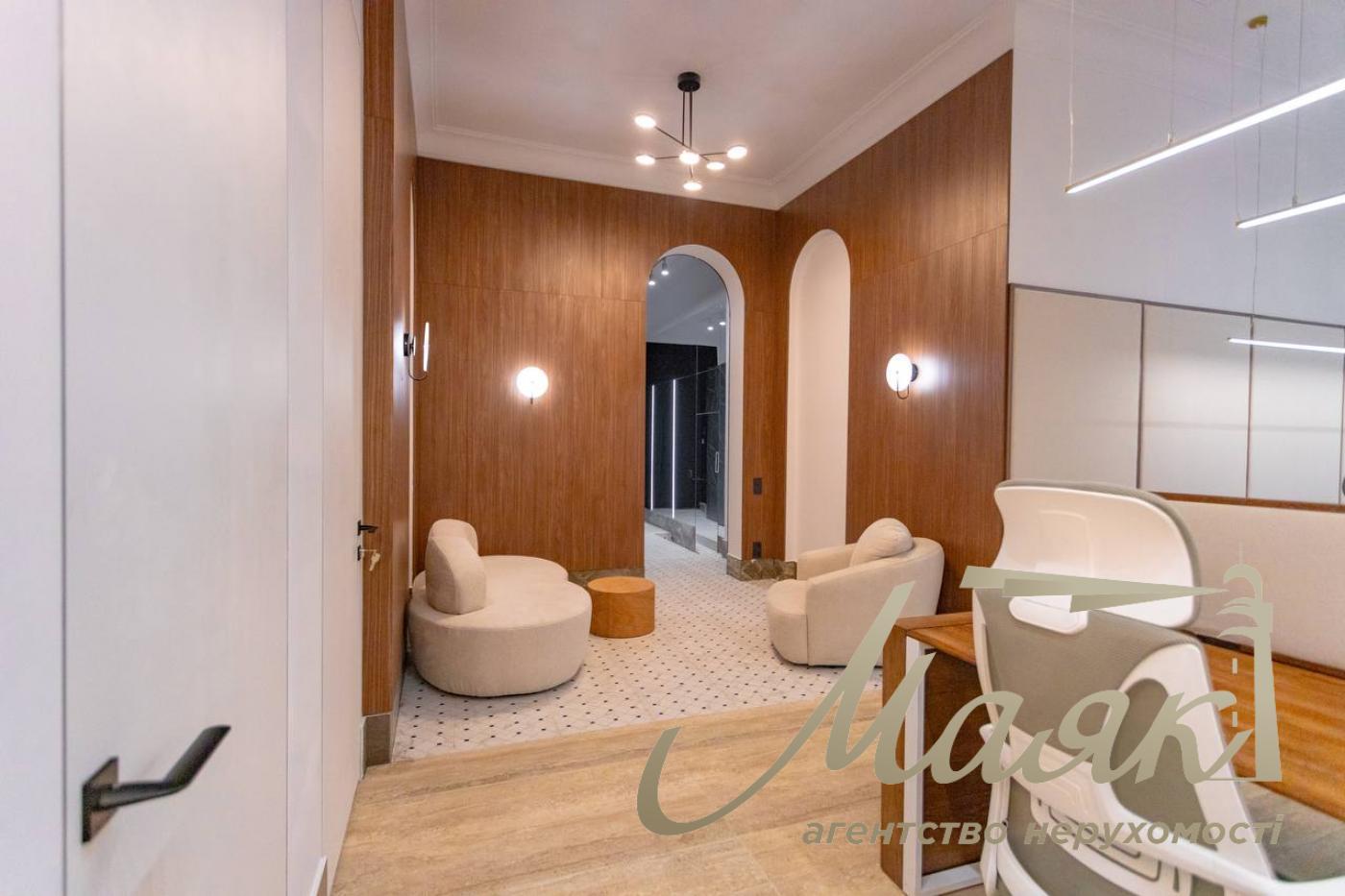 Продаж дизайнерського офісу (120м2) у Центрі вул. Саксаганського 58