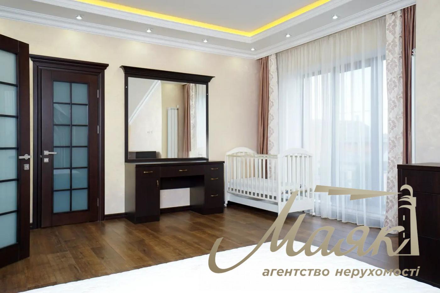 Продажа Дома 275м2 ул. Мечникова, Борисполь