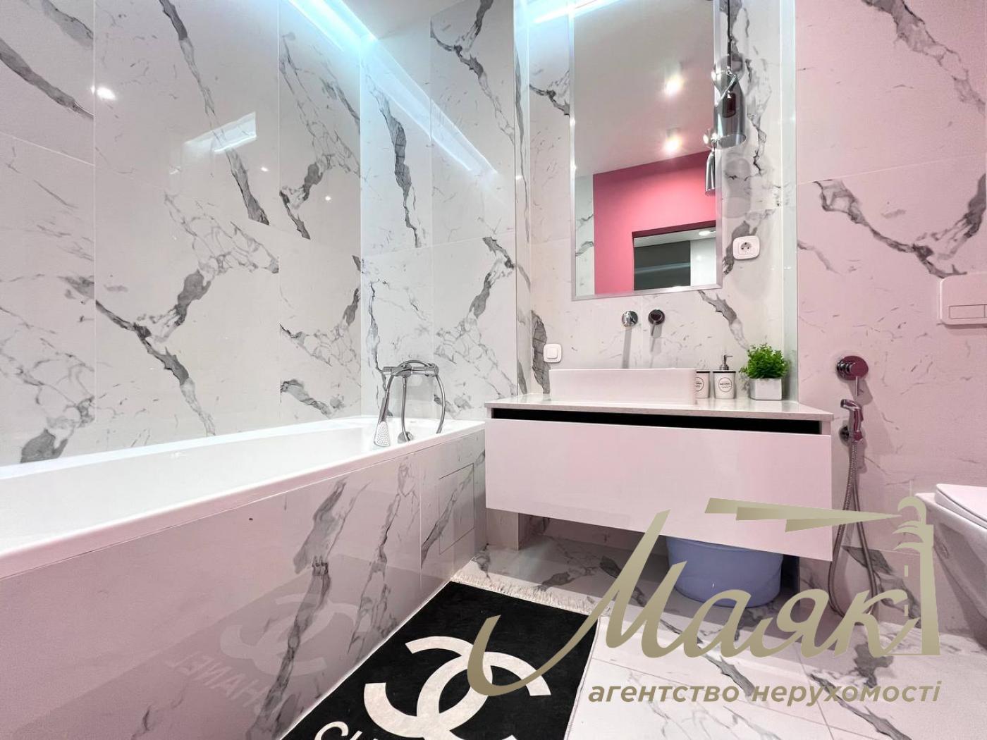 Аренда 3-х комнатной квартиры в ЖК New York Concept House, ул.Антоновича 74