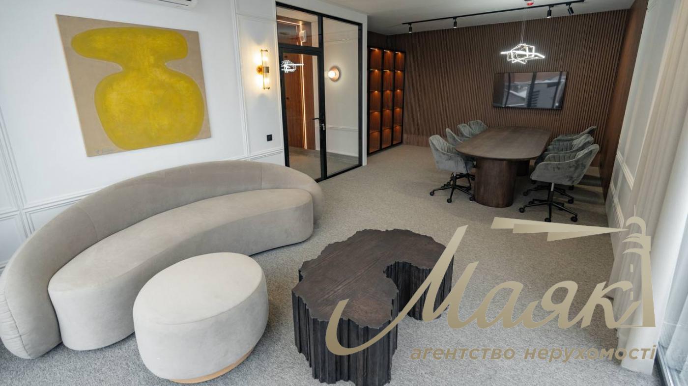 Оренда офісу ЖК Ярославів Град, вул. Бульварно-Кудрявська