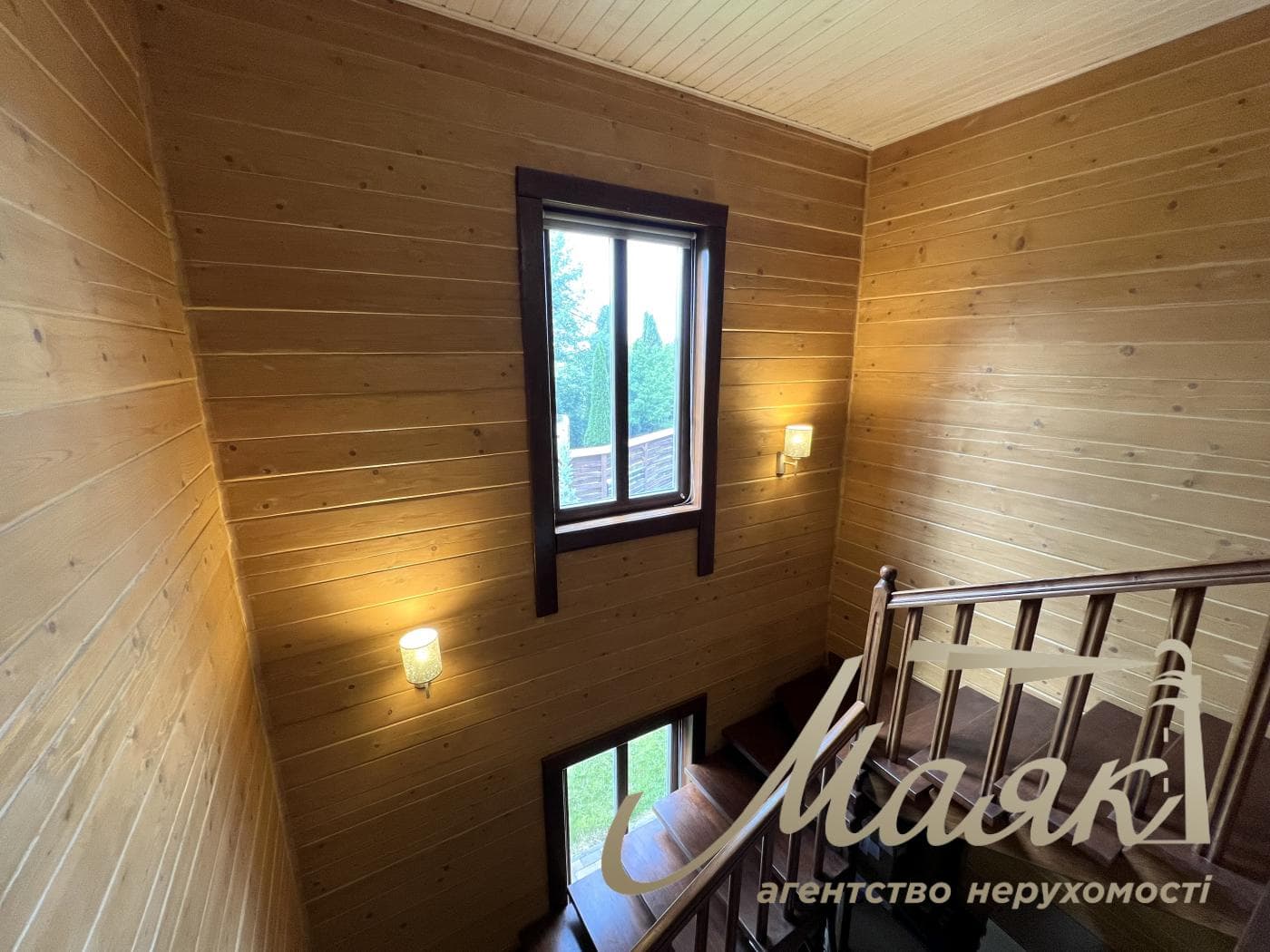 Продажа 2-х этажного дома 200м2, село Белогородка