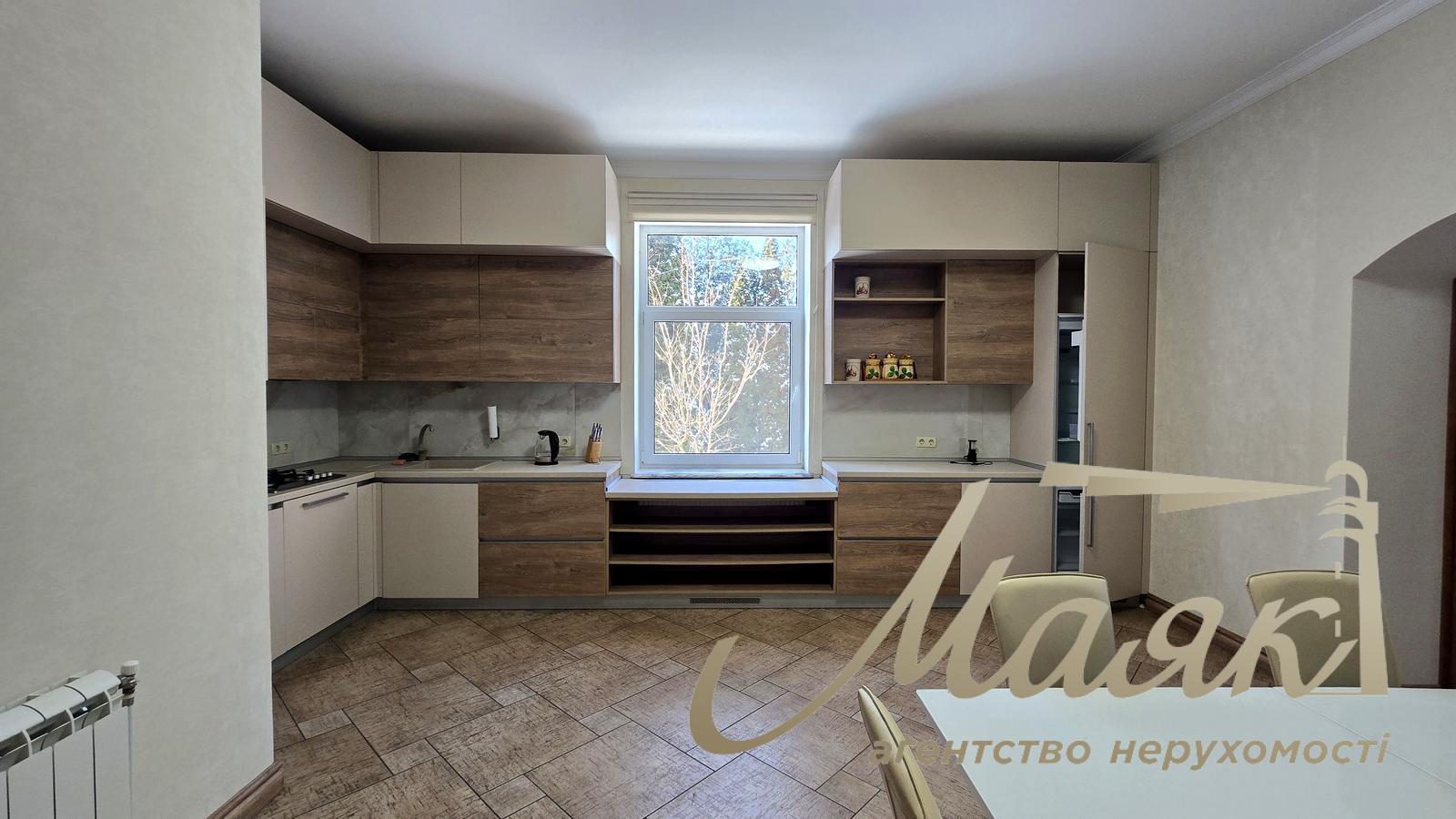 House for rent 400m2 in Kozina Koncha-Zaspa near Queen Country Club, Obukhiv direction