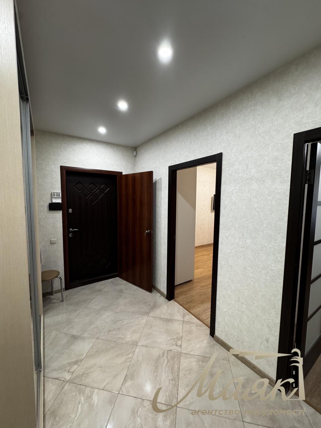 Оренда 2к. квартири в ЖК Комфорт Таун, Регенераторна вул., 4 к1-9