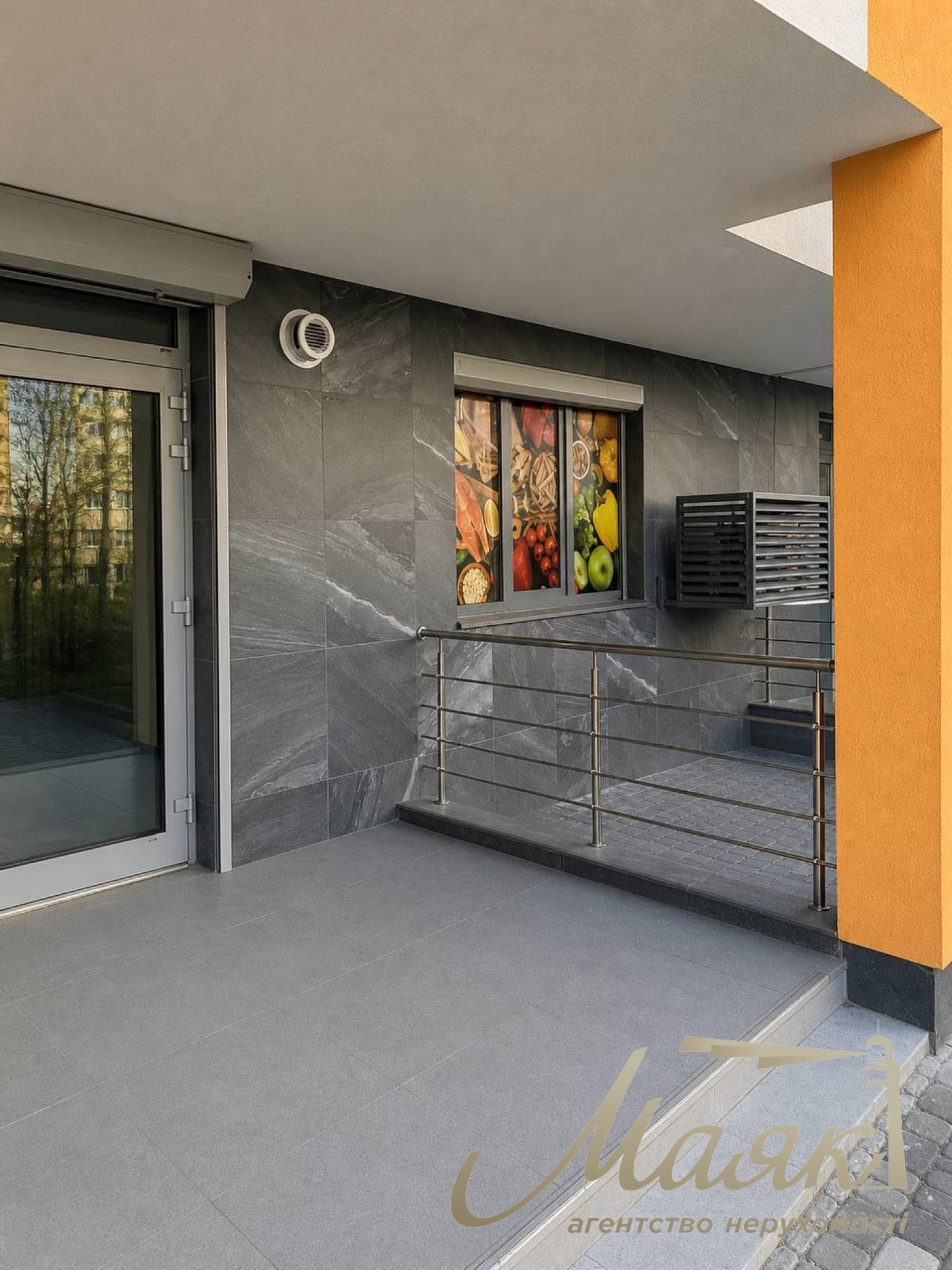 Аренда фасадного помещения 63м2 в ЖК Нивки Парк, пр.Берестейский 67-Г.