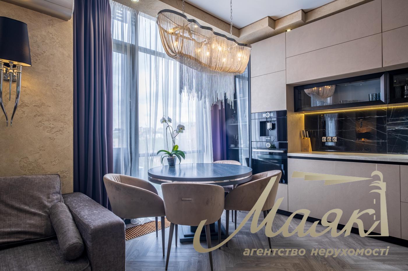 Продажа 3х-комнатной квартиры 100м2 в ЖК "новопечерские липки" Драгомирова 11В, Печерск, Киев