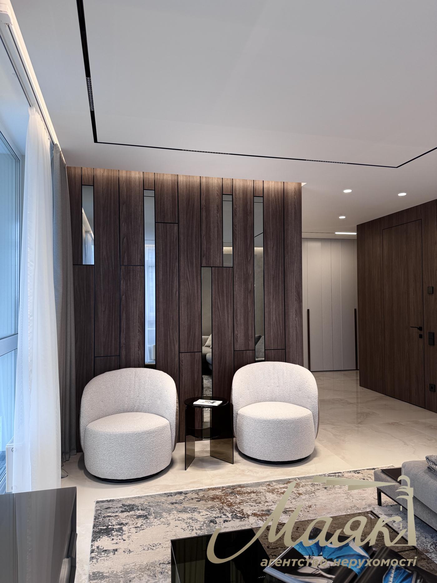 Продаж квартири 120m2 в ЖК Французький квартал 2, вул. Джона Маккейна 3а, Центр, Київ