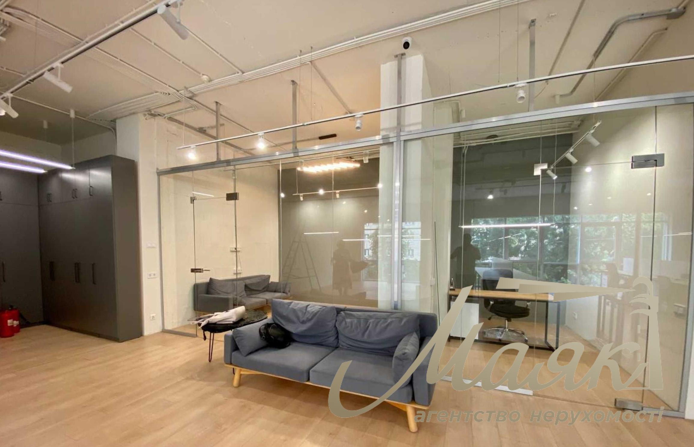 Оренда офісу з меблями 182м2, ЖК Французький Квартал, Печерську