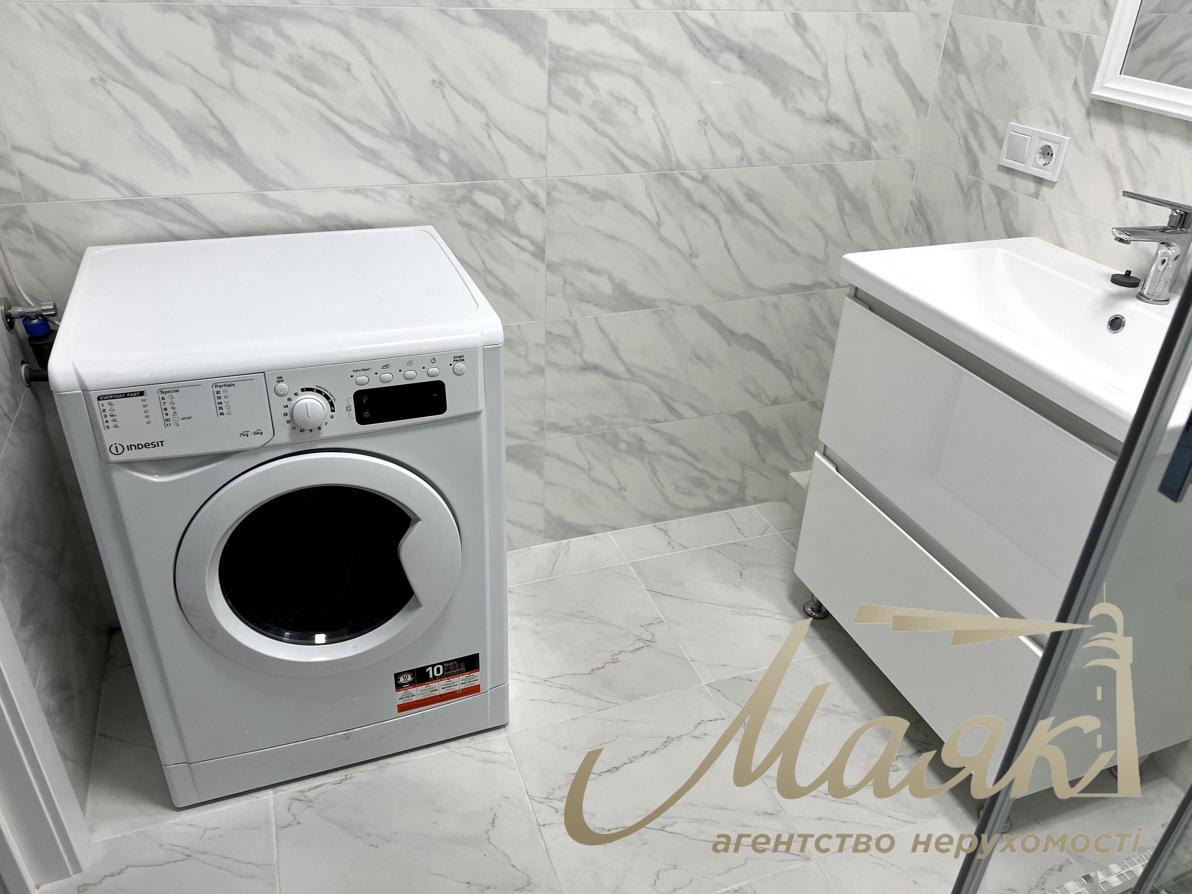 Продаж 1-кімнатної квартири 55м² у ЖК "ЖК Podil Plaza Residence" Шевченківський, Поділ.