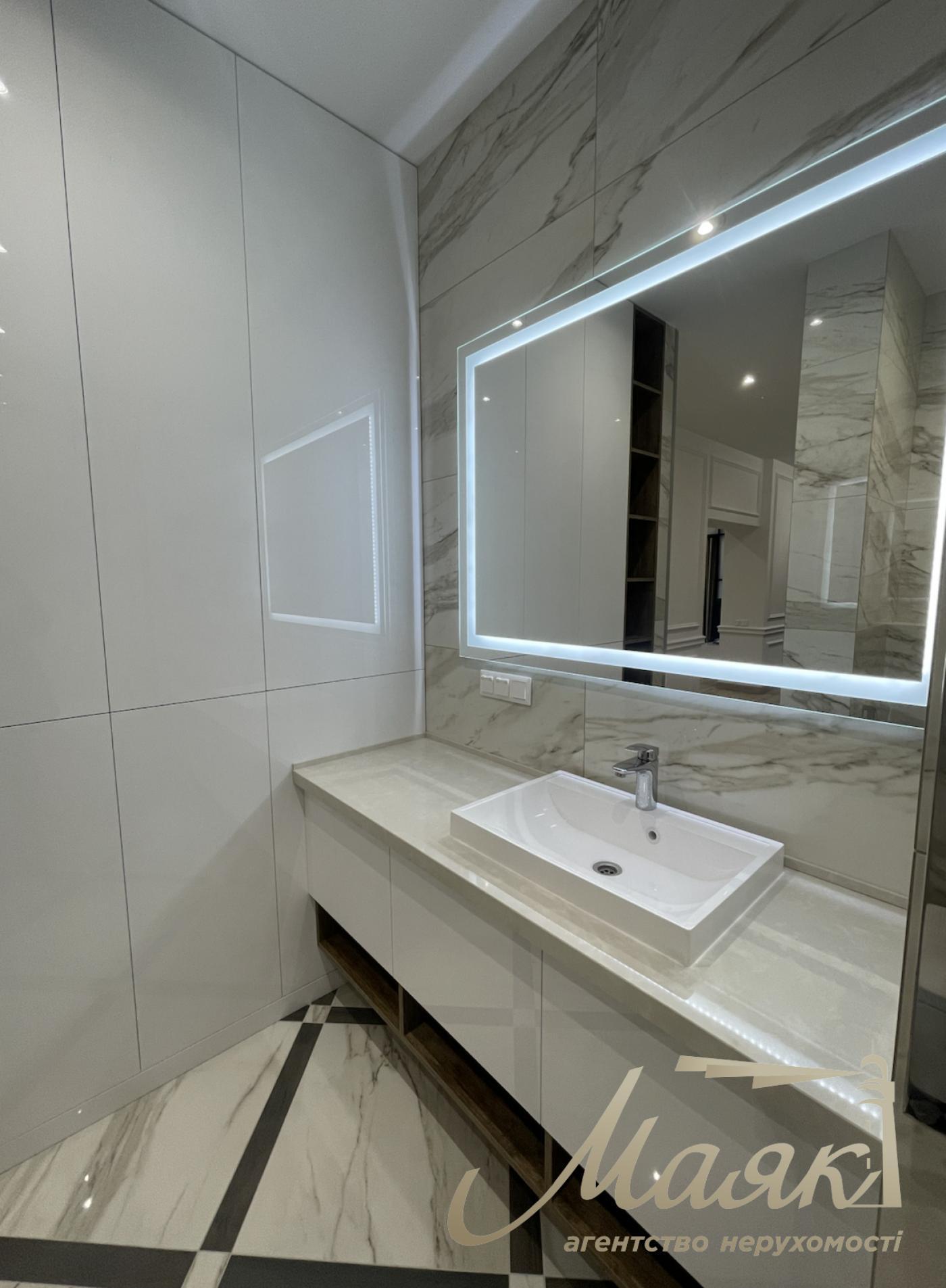 Аренда квартира ЖК Skyline Скайлайн Коновальца Евгения Печерск