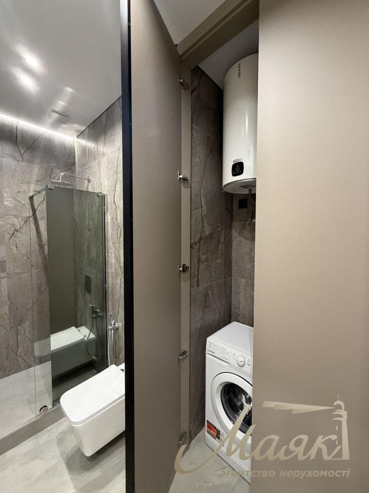 Продаж 1-кімнатної квартири в ЖК Delmar (57 м) на вулиці Верхогляда, 14А, Печерський район
