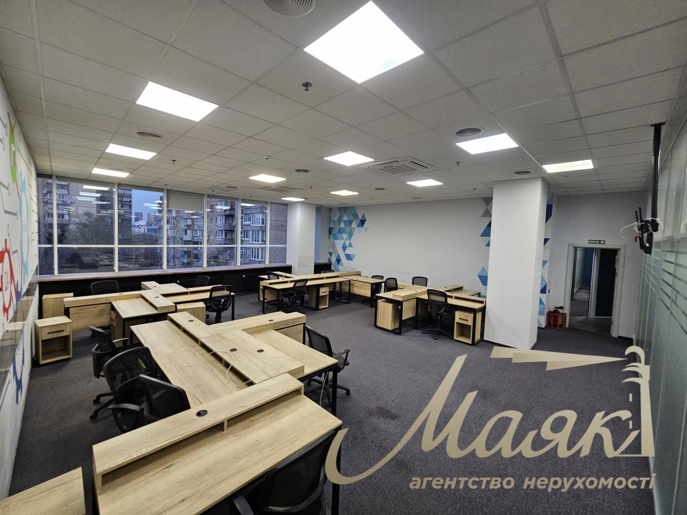 Аренда офиса 886 м2, ул. Борщаговская 154, ТРЦ Мармелад, Шулявская.