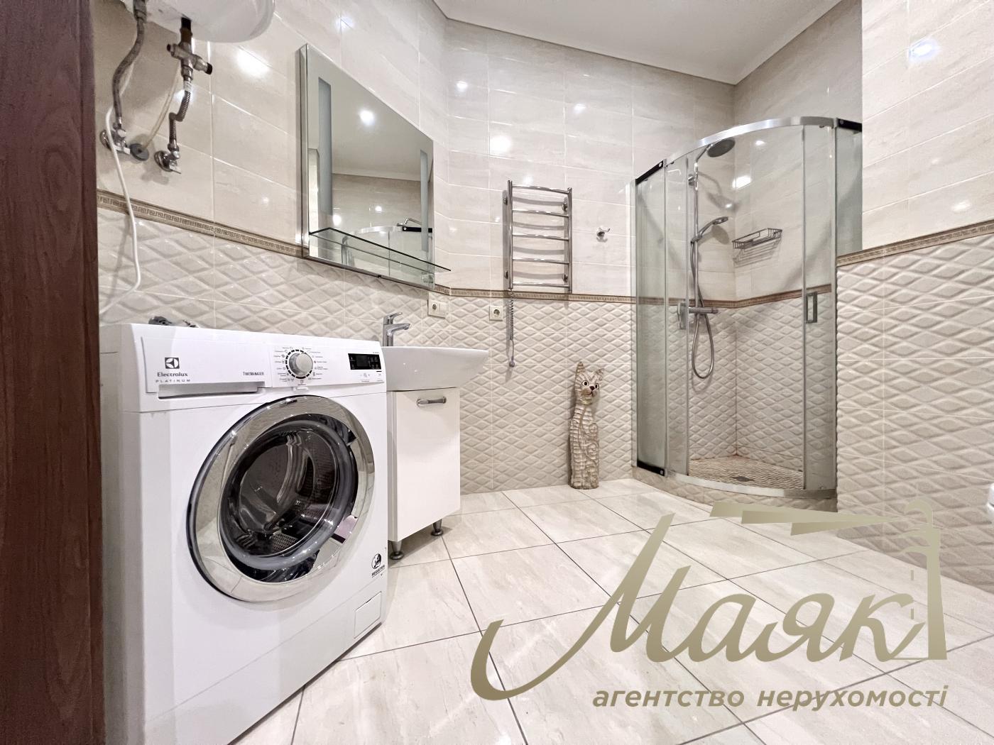 Аренда 3-х комнатной квартиры на Печерске в ЖК по ул. Евгения Коновальца 36В