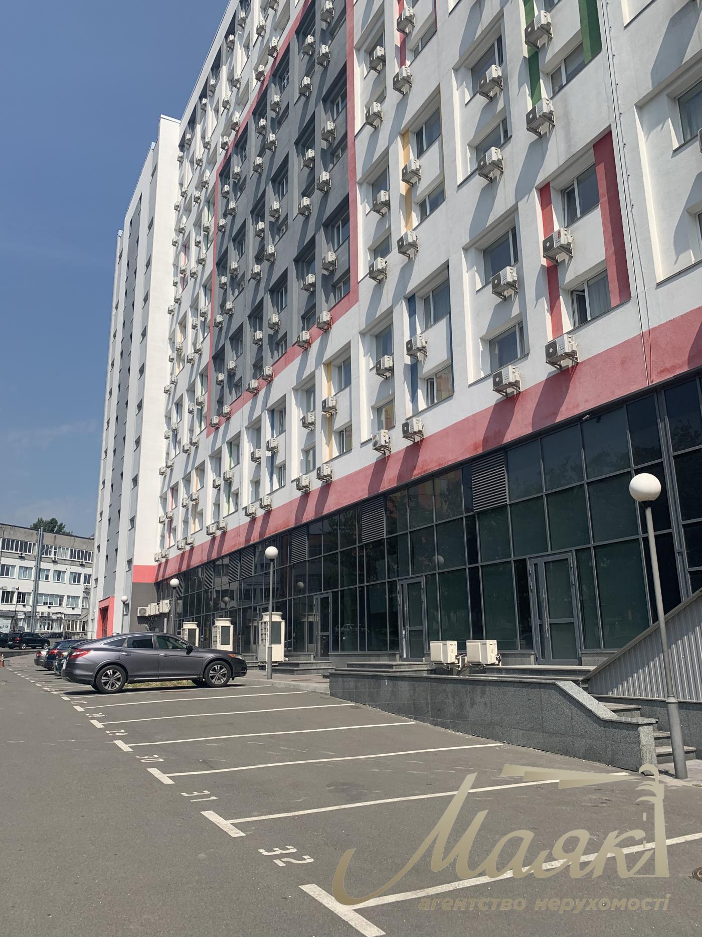 Sale / Office / st. Mechanical Engineering, Shulyavka, Kyiv