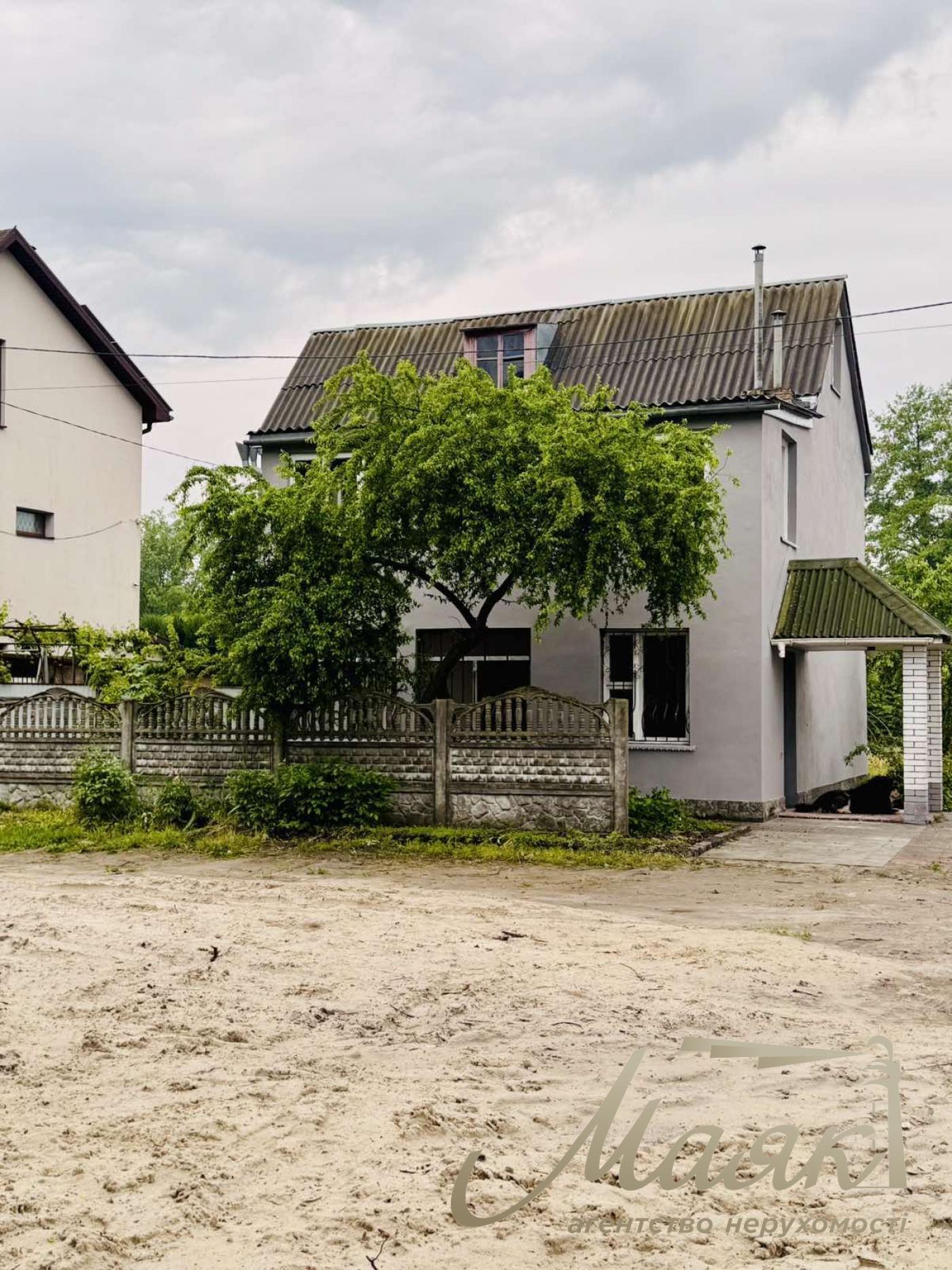 Продаж 2х-поверхового будинку з виходом до води 120м2 9 сотко землі Голосіївський район, Чапаєвка/Віта Литовська з виходом до води