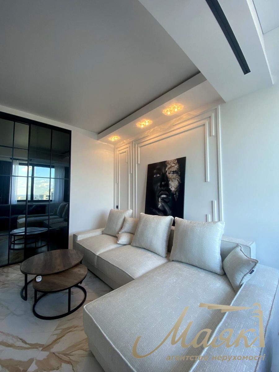 Продажа 3-х комнаной квартиры в ЖК Дельмар