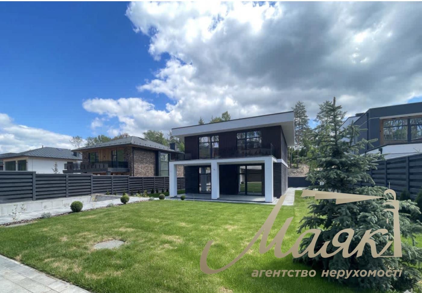 Продаж 2-х поверхового будинку 300м2 в КМ "Нова Ходосівка", Києво-Святошинський район