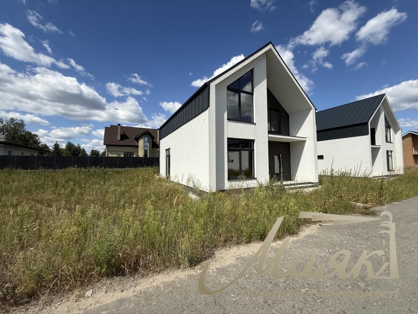 For Sale: 2-Story House (175 m²) in the village of Vyshenky, Kyiv Oblast, Boryspil District