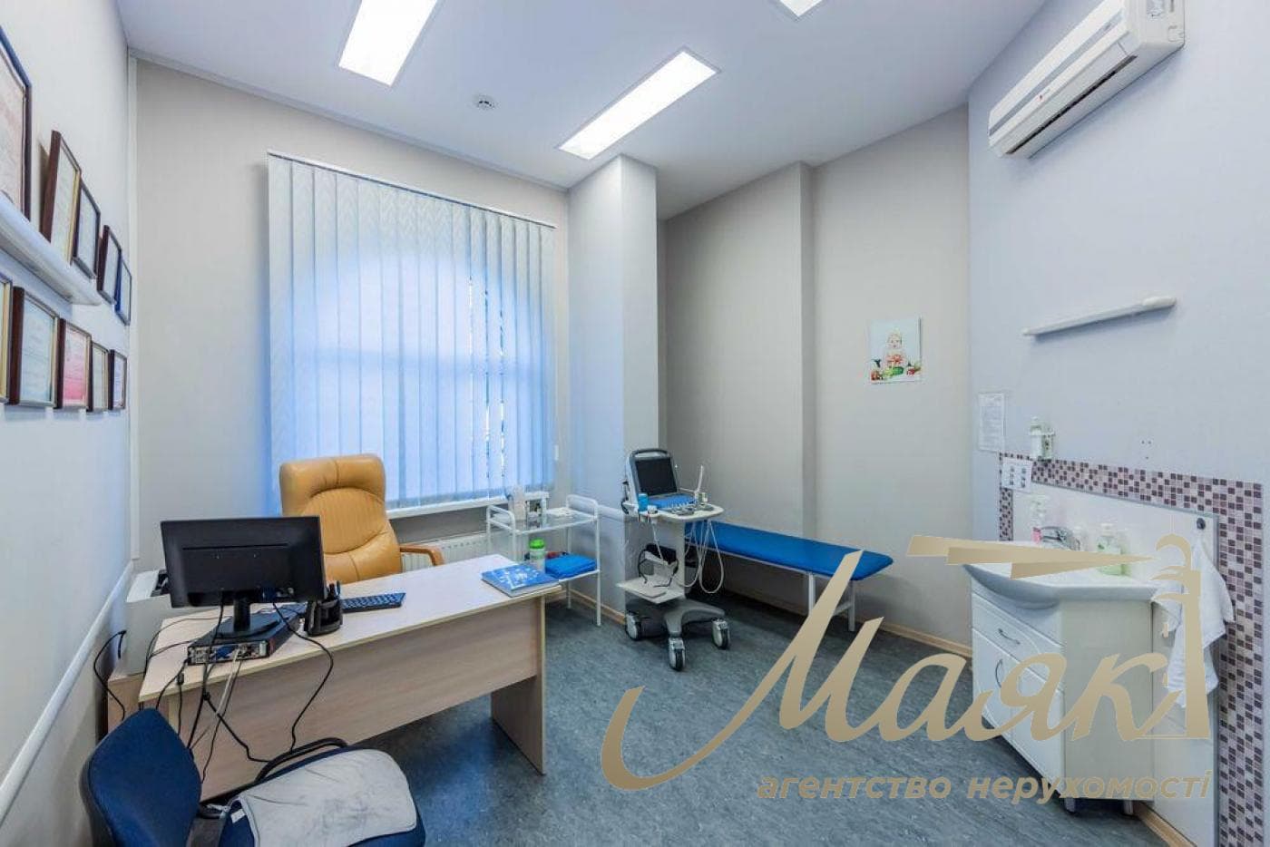 Оренда медичного центру, 1/9 поверх, 358 кв. м, вул. Сирецька